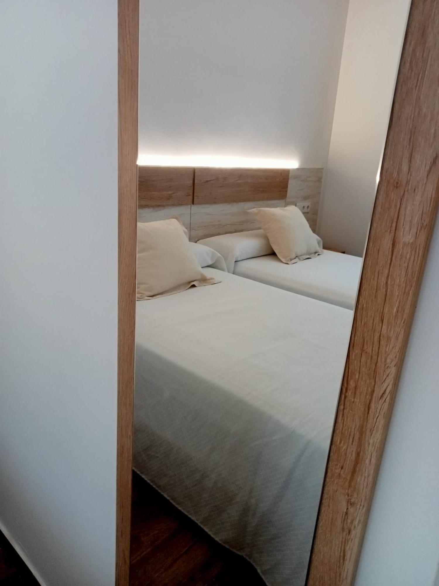 Apartamentos El Arenal Acebo Quarto foto